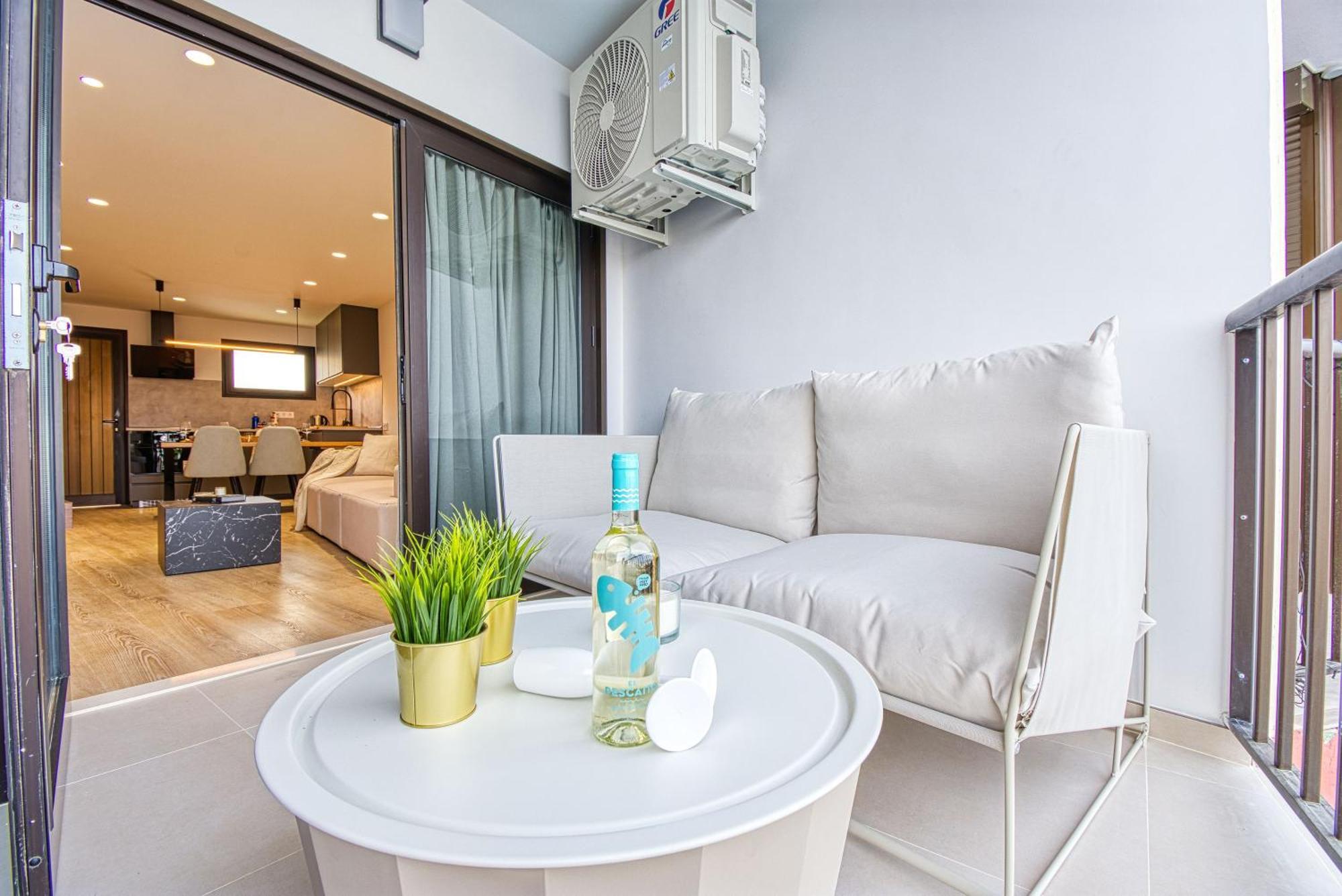 Suite Guinea 506 By Homestaygrancanaria San Bartolomé Ngoại thất bức ảnh